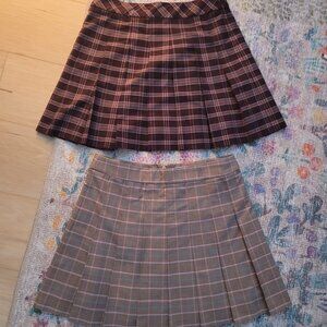 Aritzia Sunday Best 2 plaid skirts like new
